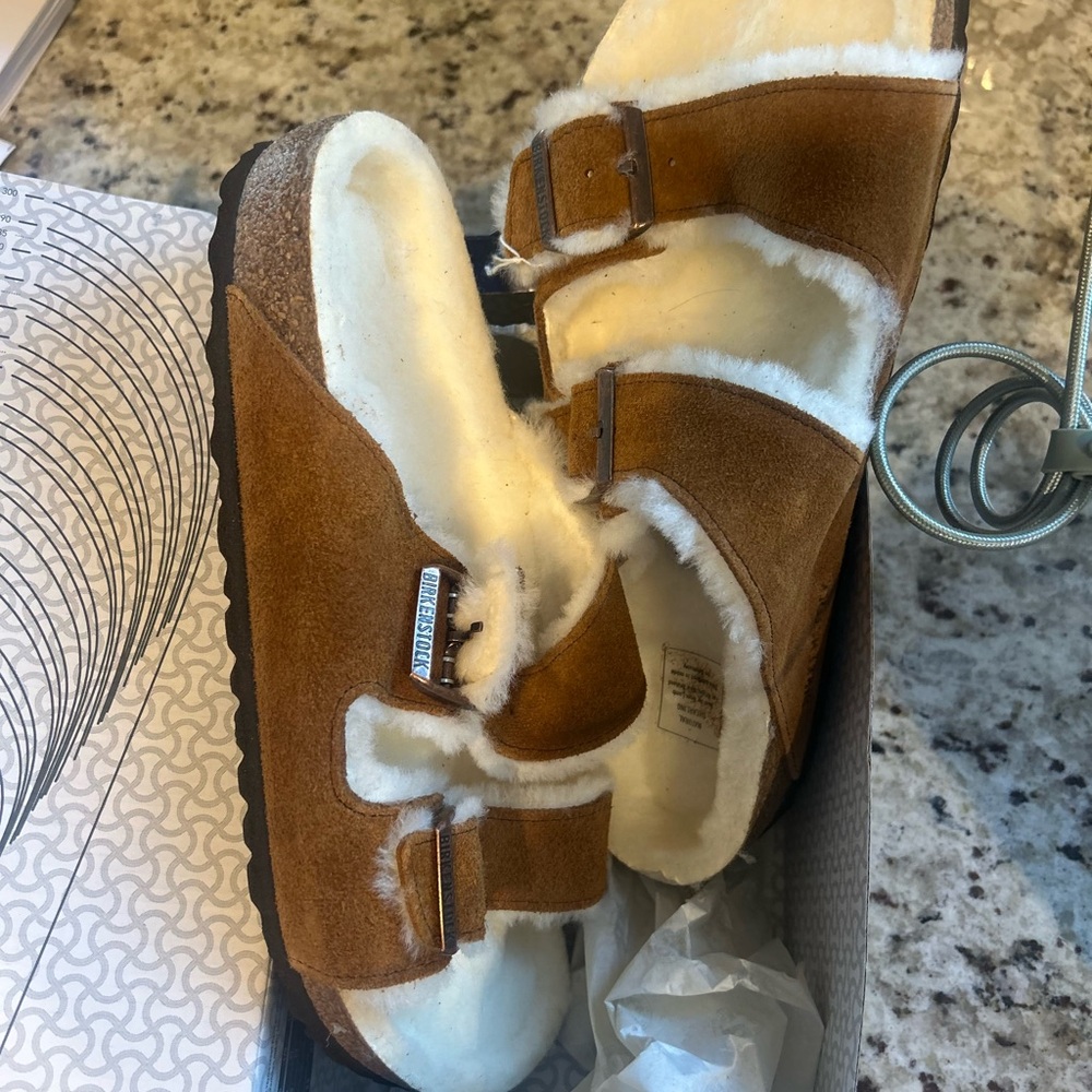 Birkenstock Arizona Shearling Sandals in Mink Brown